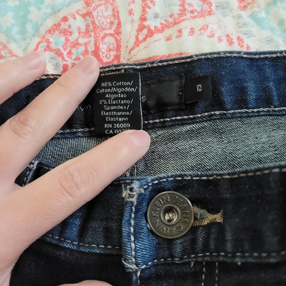 Calvin Klein Flare Jeans - Picture 6 of 7